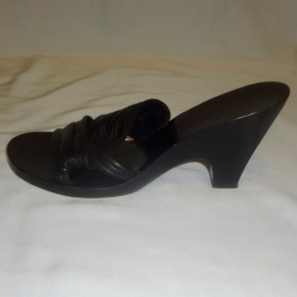 Anne Klein Shoes - Picture 1 of 9